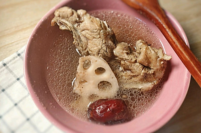 高压锅版莲藕排骨汤