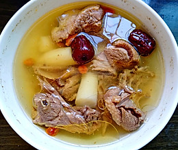 山药红枣鸭肉汤的做法