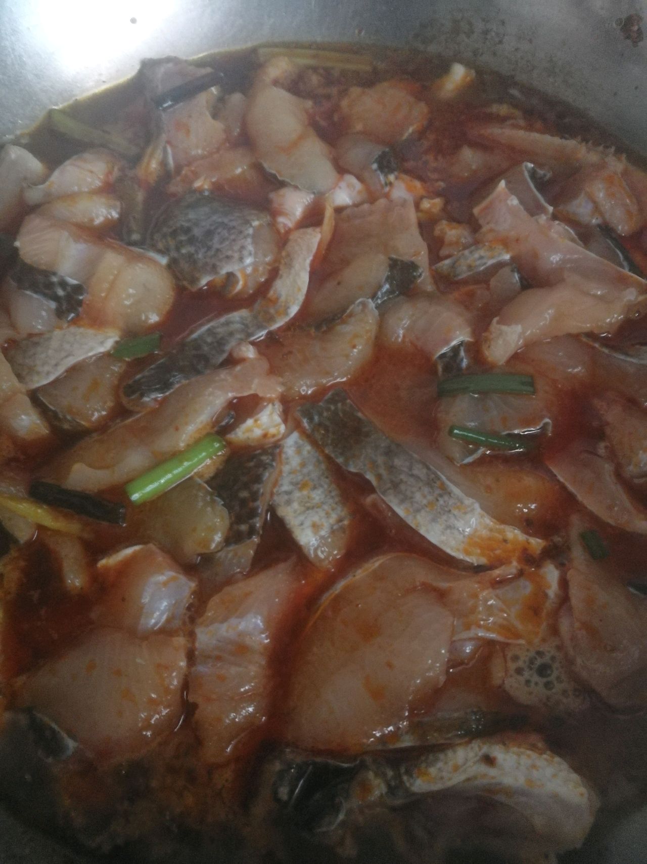 没想到干烧黑鱼这样做真好吃，不过油没腥味，简单易做颜值高 - 哔哩哔哩