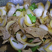 鲜嫩的酱爆猪肝的做法图解6