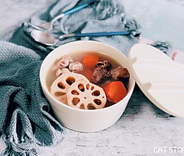 清热健脾—排骨莲藕红萝卜汤的做法