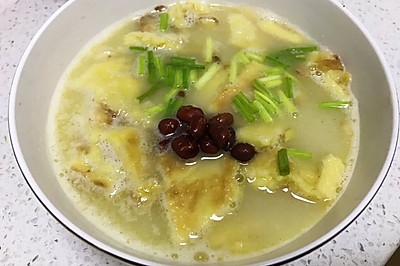 煎饼片儿汤