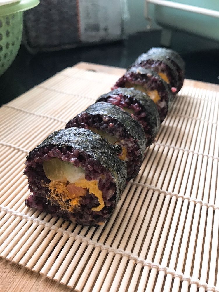 紫米饭团的做法