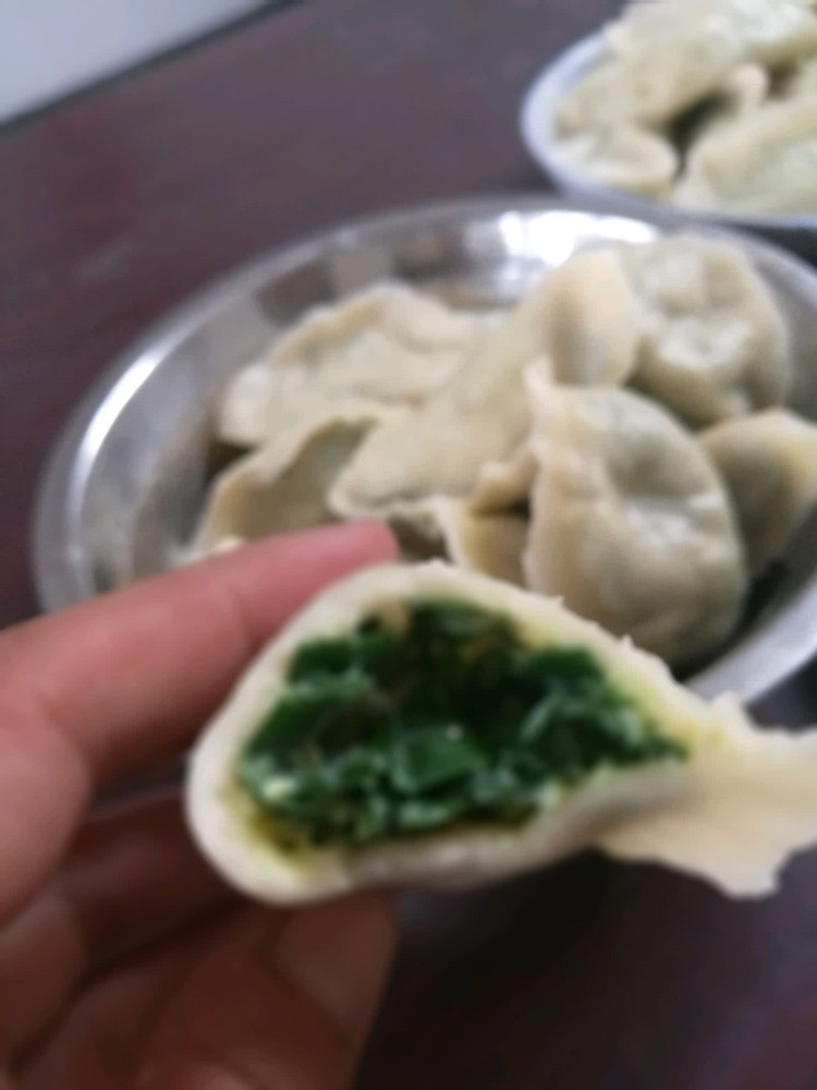 韭菜鸡蛋水饺的做法