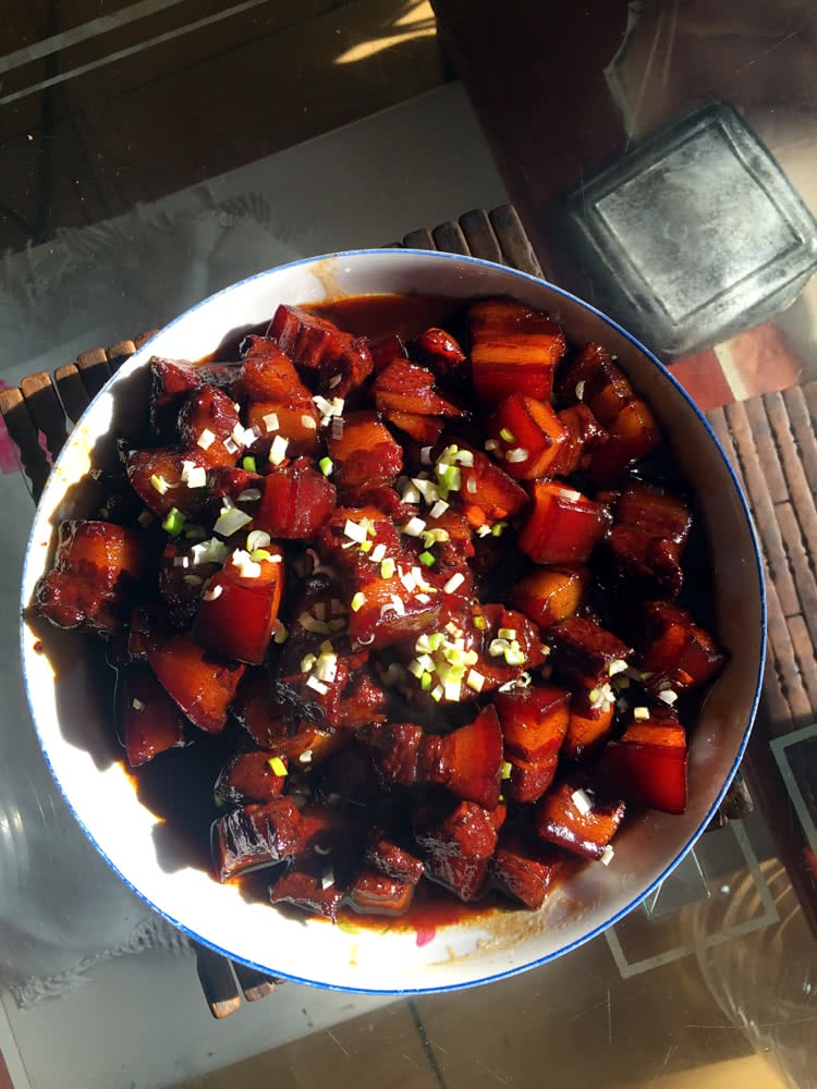 砂锅红烧肉