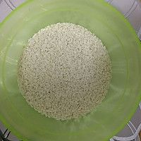 黄糯米饭(傣语:拷棱)制作的做法图解1