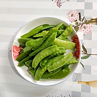 荷兰豆炒香肠的做法图解5