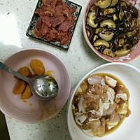 土豪版荷叶糯米鸡的做法图解1