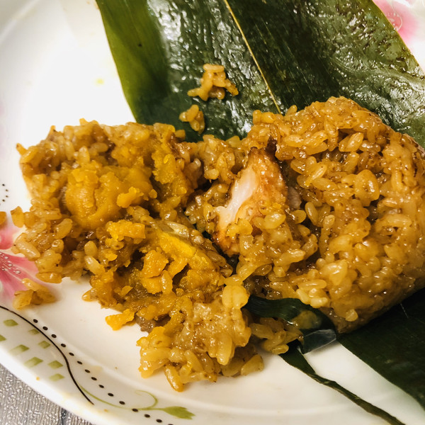 清香鲜粽叶—咸蛋黄大肉粽