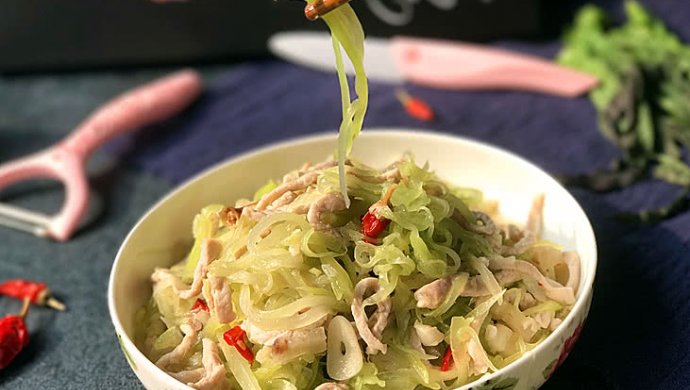 莴笋炒肉丝
