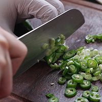 口蘑香肠的做法图解3