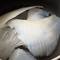 干贝竹荪鲨鱼骨海珍汤的做法图解6