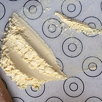 香喷喷的粗粮——玉米脆片的做法图解6
