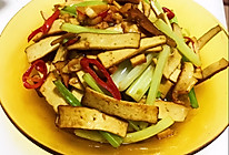 最下饭的香辣香干的做法
