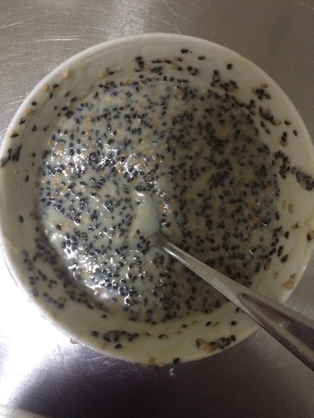 芝麻薄脆的做法图解4