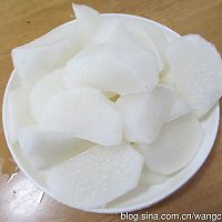 白萝卜牛腩汤的做法图解4
