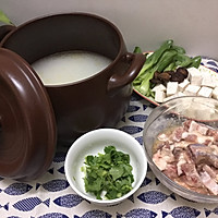 排骨焖饭--坤博砂锅的做法图解2