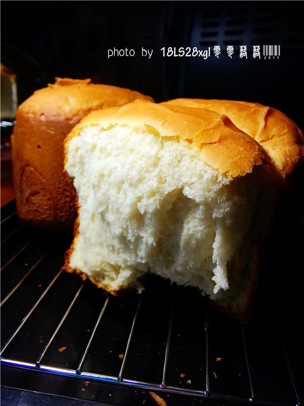 面包机：简易白面包的做法