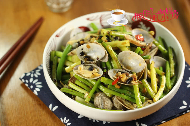 Stir fried garlic sprouts