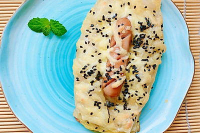 手抓饼香肠起酥面包