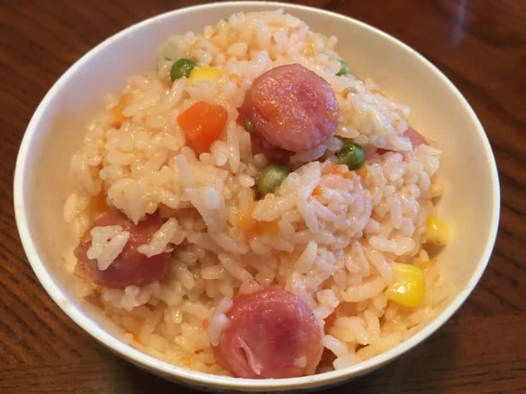 整颗番茄饭