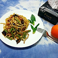 素菜焖面#洁柔食刻，纸为爱下厨#的做法图解18