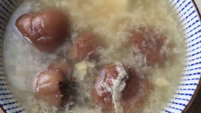 榴莲炖荔枝的做法