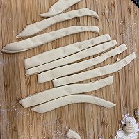 麻食烩三文鱼的做法图解1