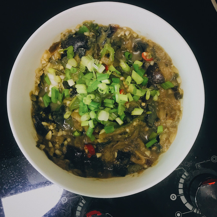 擂辣椒皮蛋茄子的做法