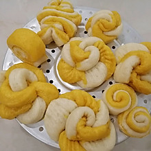 双色南瓜馒头（宝宝可以吃）
