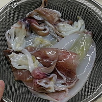 潮州芹菜爆鲜鱿的做法图解1