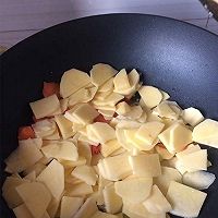 【鲜香土豆片】简约不失美味的家常菜，鲜辣素炒！！的做法图解5
