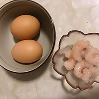 巨好吃的虾仁水蒸蛋的做法图解1