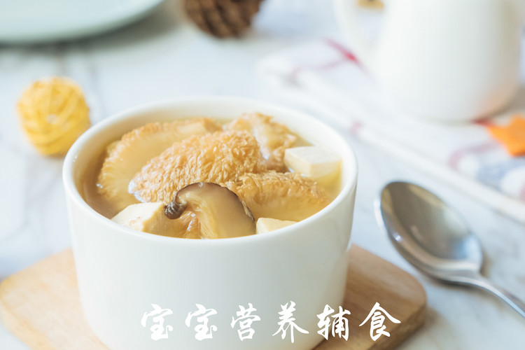宝宝辅食-牡蛎菌菇汤的做法