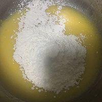 海绵纸杯蛋糕的做法图解4