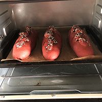红豆肉松红糟软欧包#美的FUN烤箱·焙有FUN儿#的做法图解13
