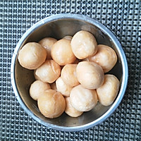 上海年夜饭必备炒面筋的做法图解1