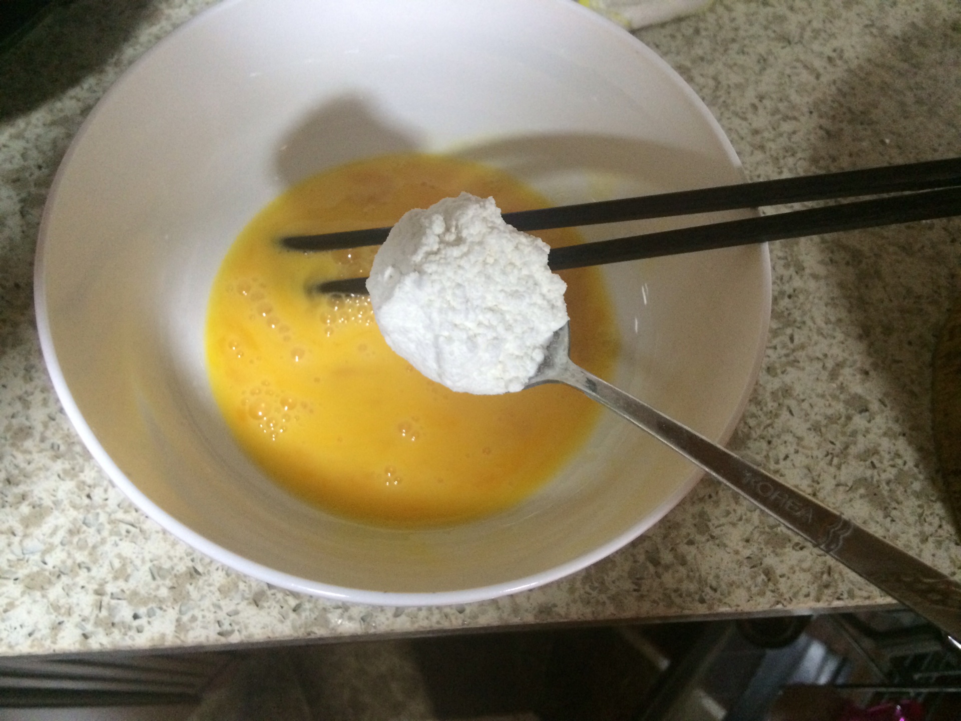 鸡蛋饼怎么做_鸡蛋饼的做法_Ann小叶子_豆果美食