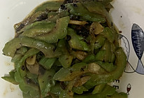 鸡汁豆豉煨苦瓜的做法