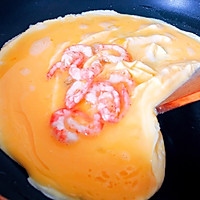 虾仁滑蛋——煎蛋中的小鲜肉的做法图解2