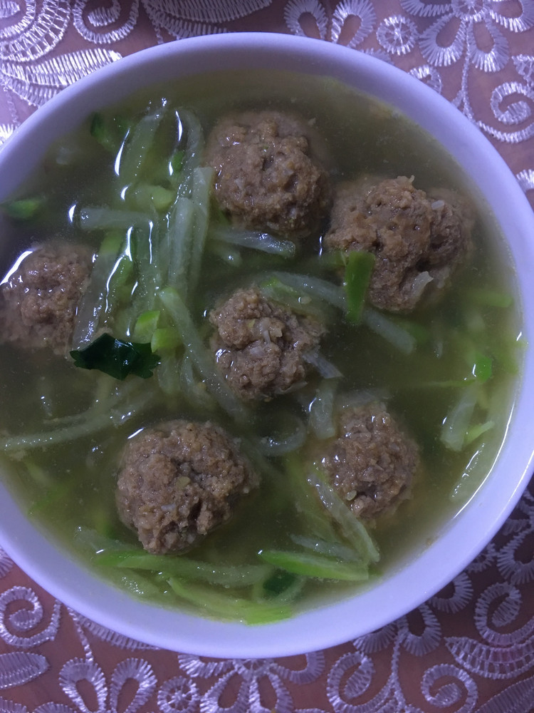 萝卜丝肉丸汤的做法