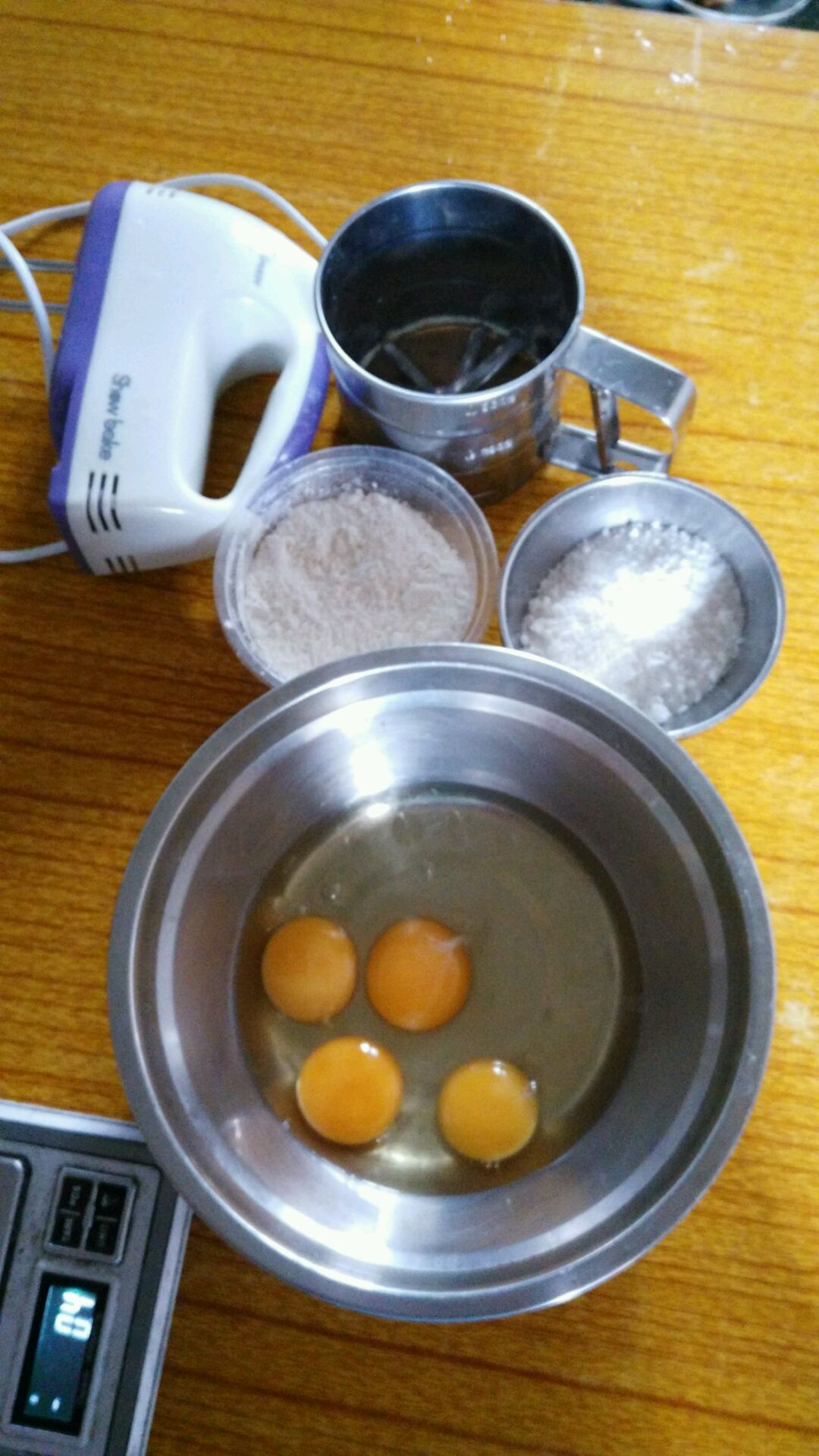 纸杯蛋糕的做法图解1
