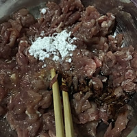 京酱肉丝#金龙鱼外婆乡小榨菜籽油#的做法图解2