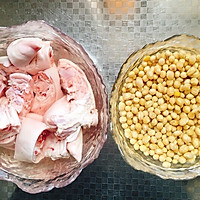 软糯鲜香营养丰富的黄豆炖猪蹄的做法图解2
