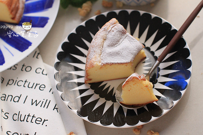 【白巧轻乳酪蛋糕】——网络神传的三材料蛋糕的做法