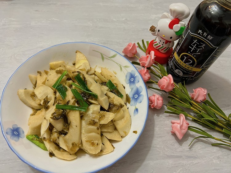 糟菜炒甜笋的做法