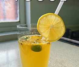 柠檬熟了—百香果蜂蜜柠檬饮的做法