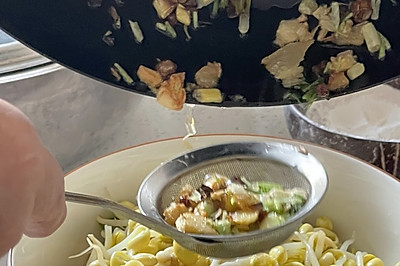 油拌豆芽
