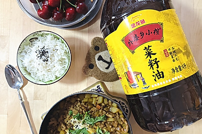 土豆肉沫咖喱饭