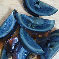 青瓜皮蛋汤的做法图解2